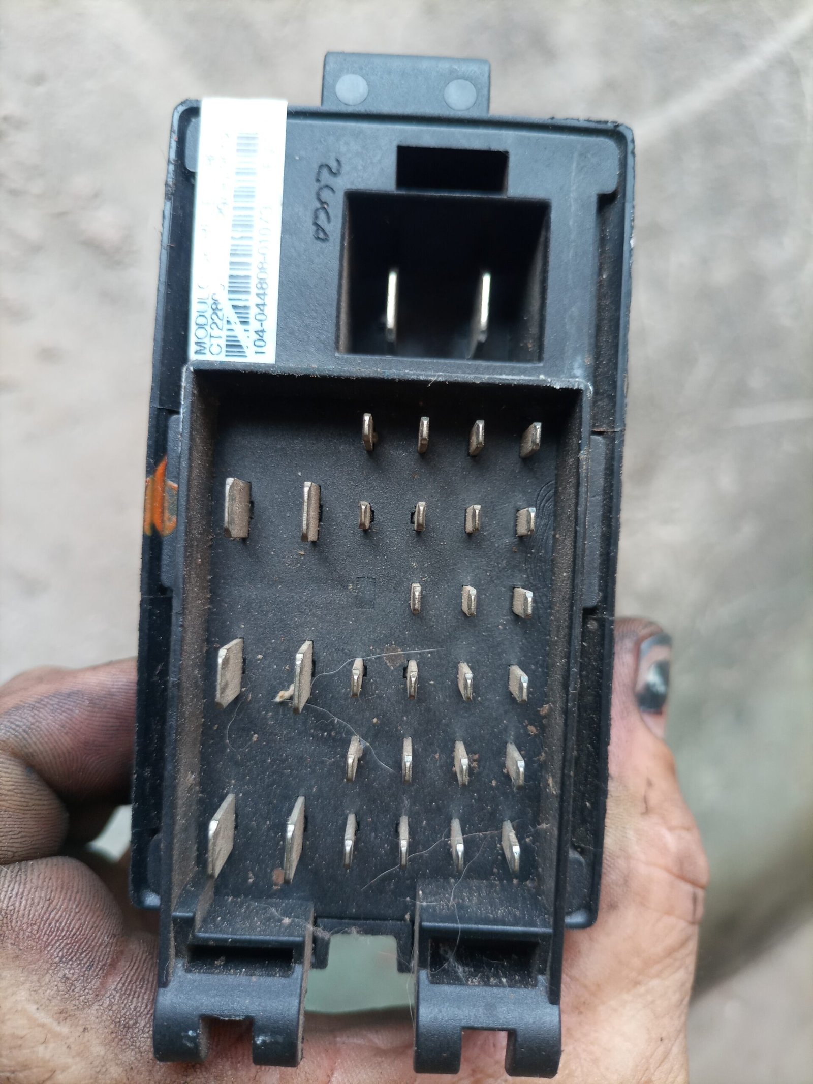 20260318_160830 Módulo de Relés VW G5. 5U0 937 537 A 12v 2vr - Imagem 1